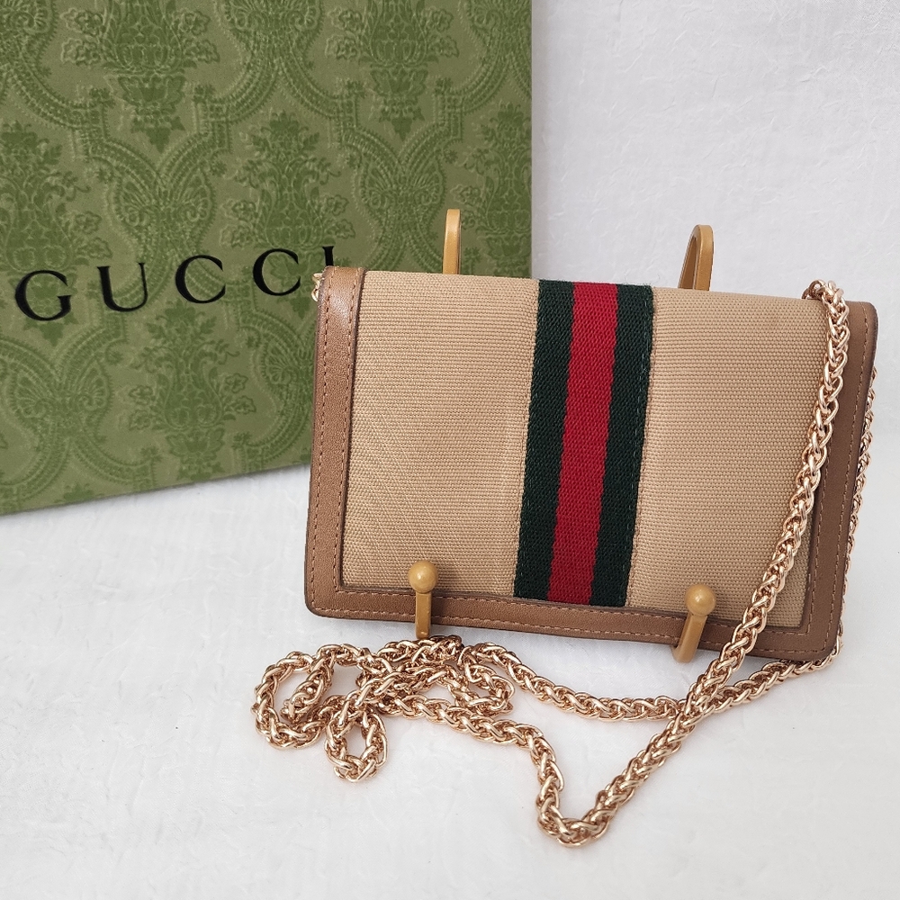 Auth Gucci Sherry Line Wallet to Crossbody/Waist Bag - Picture 2 of 10
